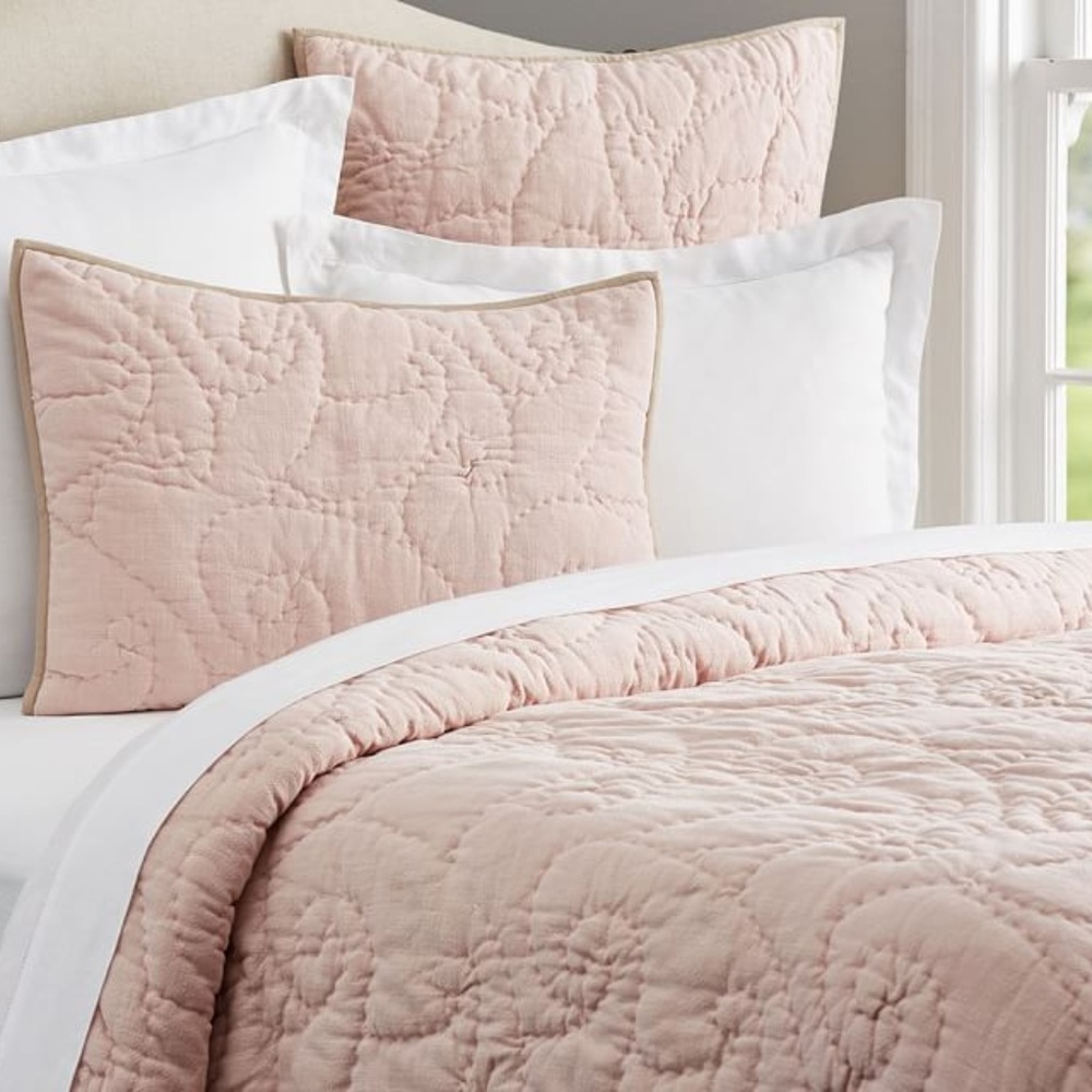 by POTTERY BARN (SAN FRANCISCO) HOMEWARE/BEDDING